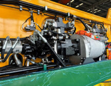 Comprising an Editron PMI375-T1100 motor and D1P 260-cc pump, Danfoss’ eHydraulic system delivers peak performance and maximizes hydraulic system efficiency, extending runtime on a single charge for Sany's crawler crane.