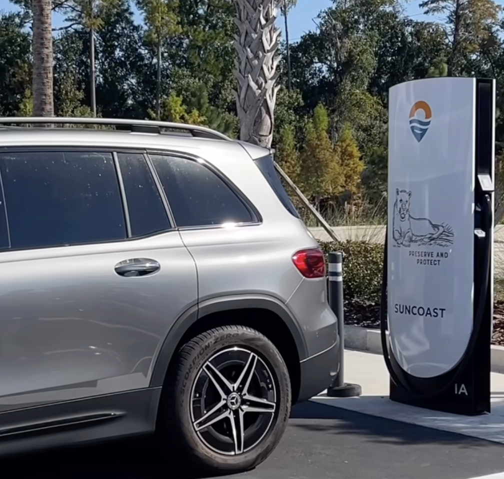 New high-power EV fast-charging station launches in Florida